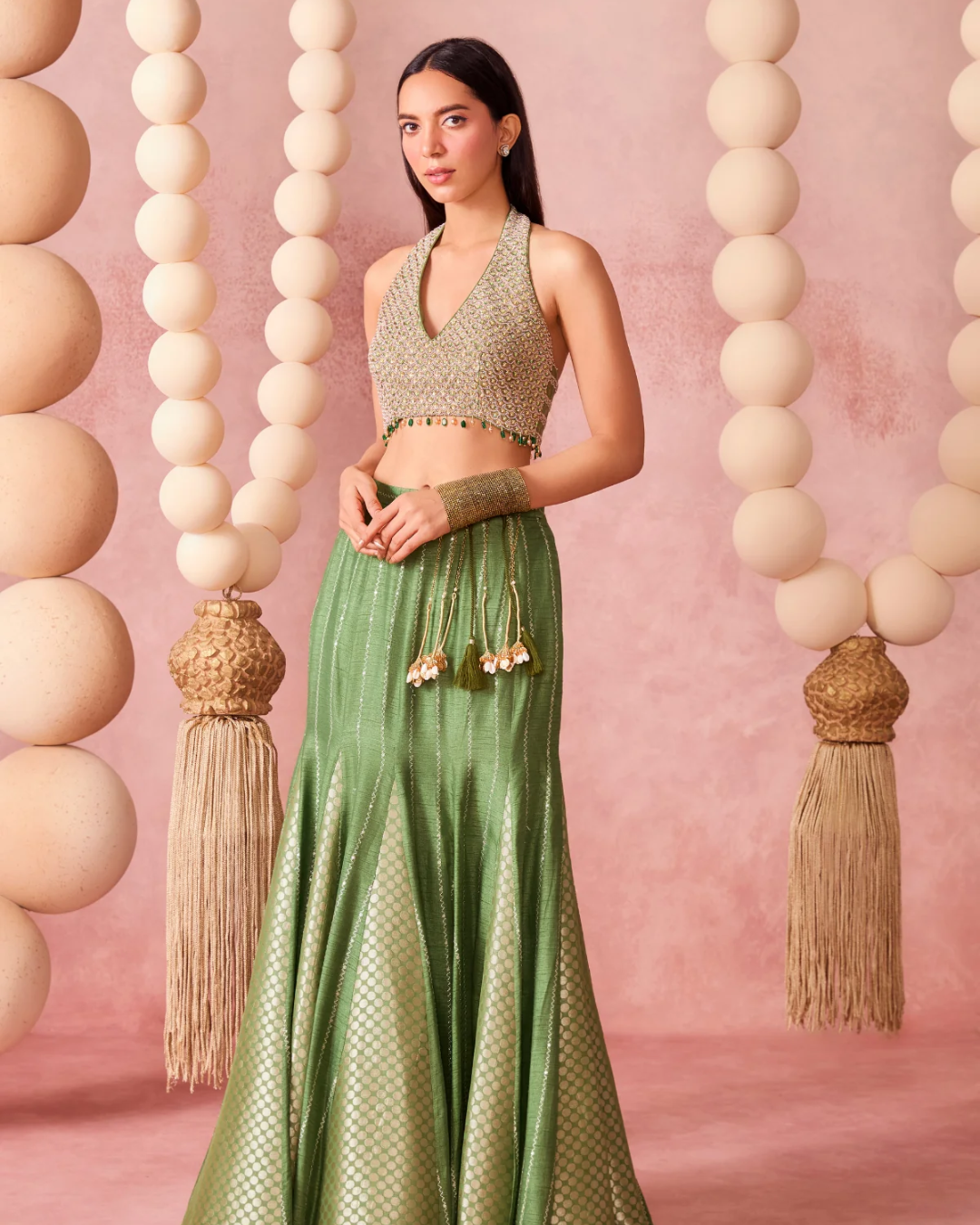 Chamee & Palak - Masakali Lehenga From Jhoom