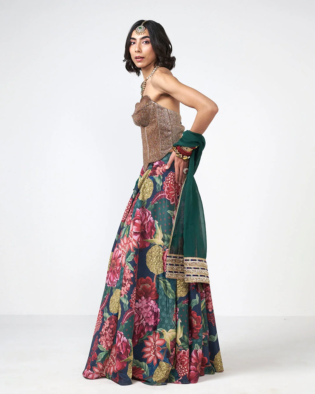 Rishi and Vibhuti - Sunehri Corset Set From Gulon Ke Rang