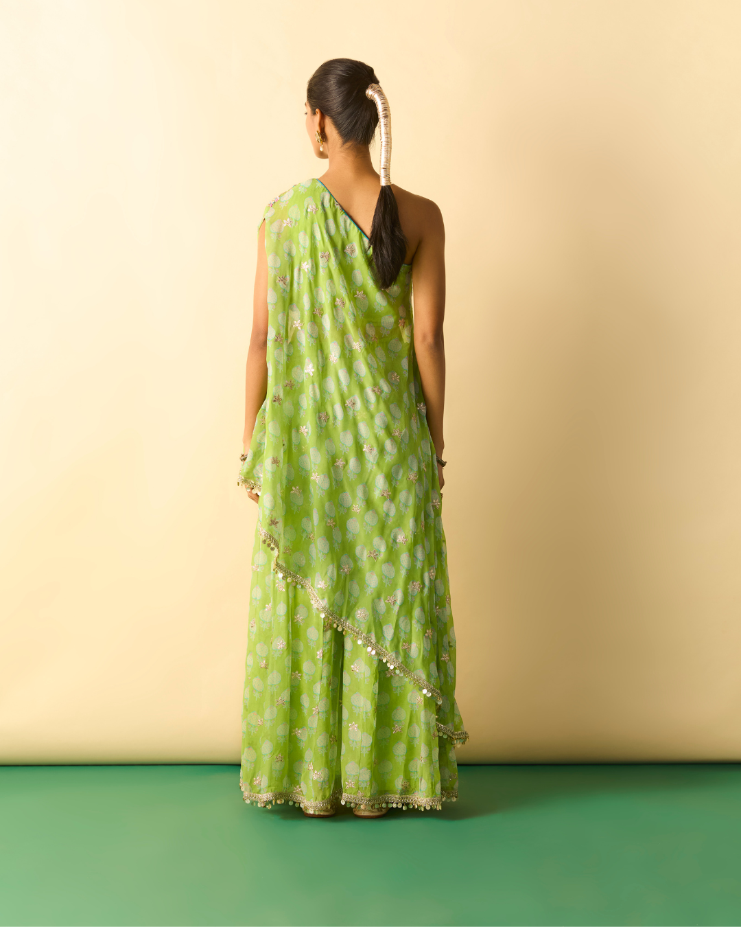 Gopi Vaid - Dia One Shoulder Set From Chaar Bagh