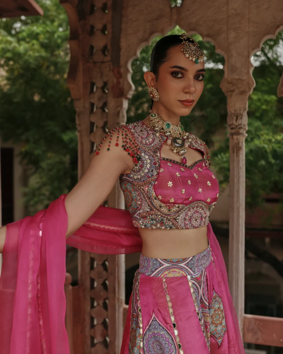 Label Moni K - Kaleido Sharara Set From Naqsh