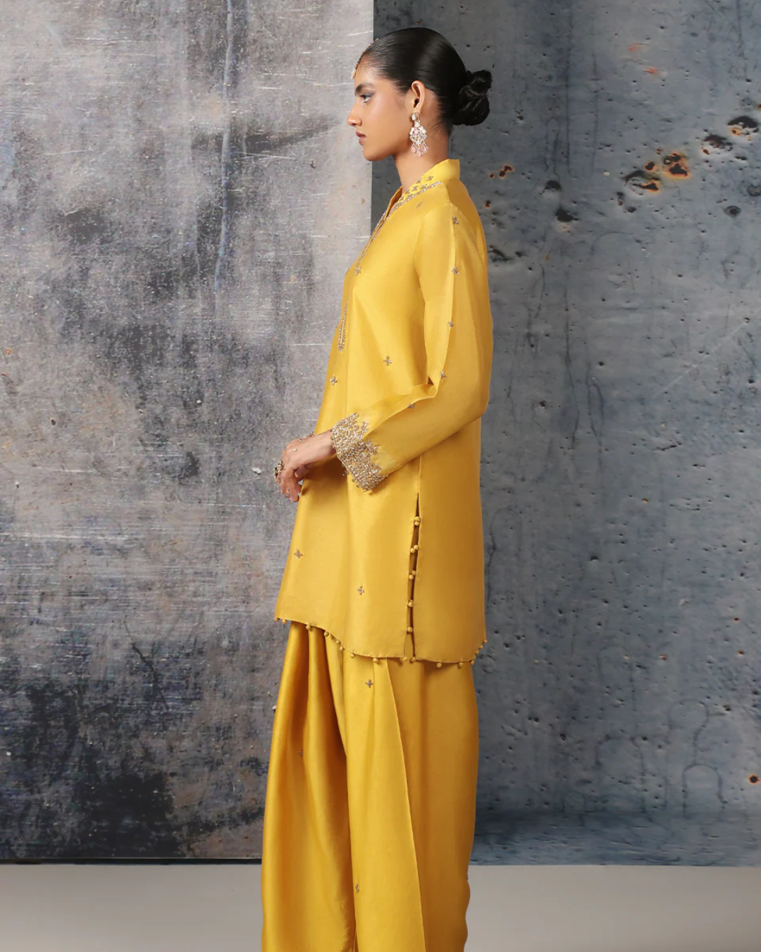 Niti Bothra - Mehrang Yellow Short Buti Kurta Set