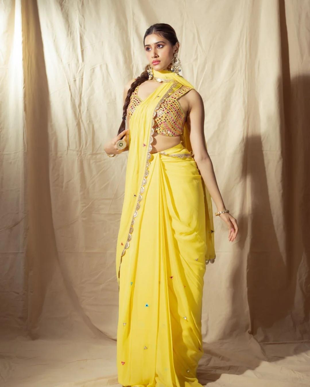 Anisha Shetty - Yellow Prestitched Saree From Rangin