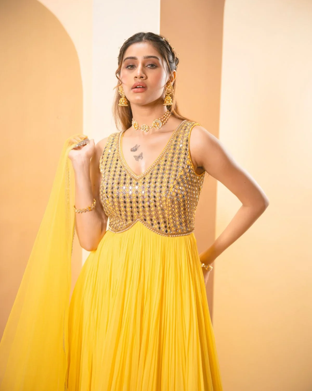 Anisha Shetty - Lemon Yellow Anarkali Set From Rangin