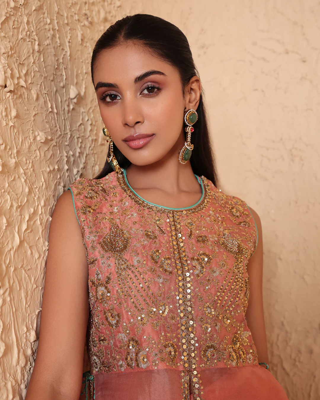 Niti Bothra - Mehrang Peach Tie-up Sleeveless Kurta Set