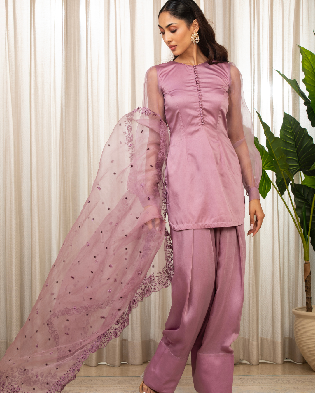 Esha Koul - Lavender Kurta Set
