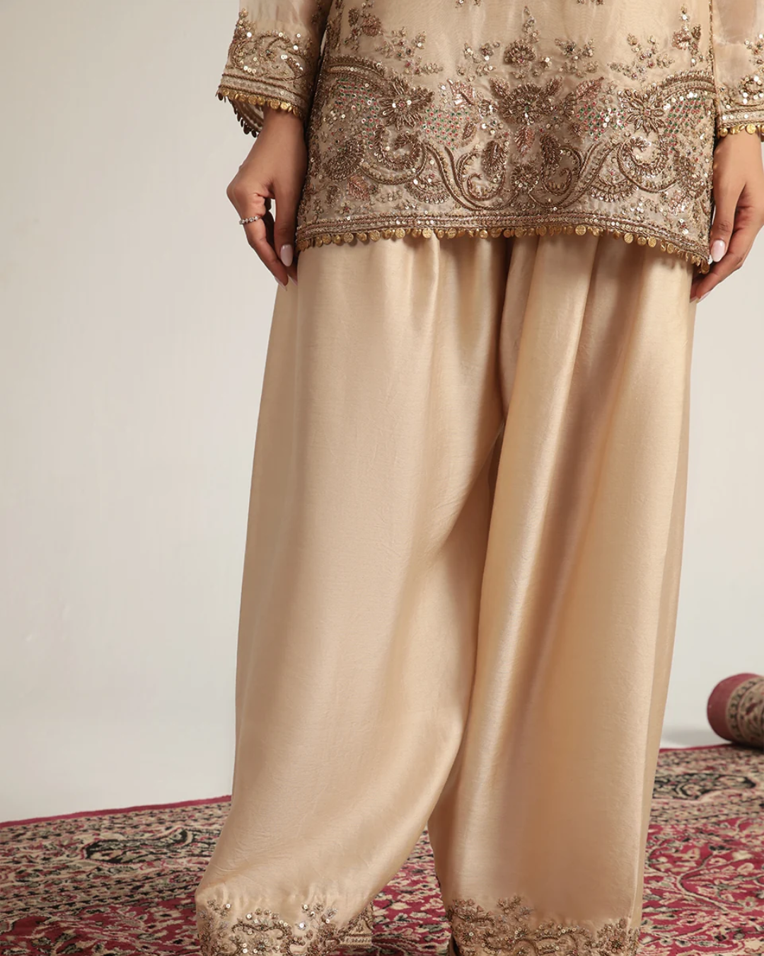 Niti Bothra - Zar-Rang Short Farshi Kurta Set