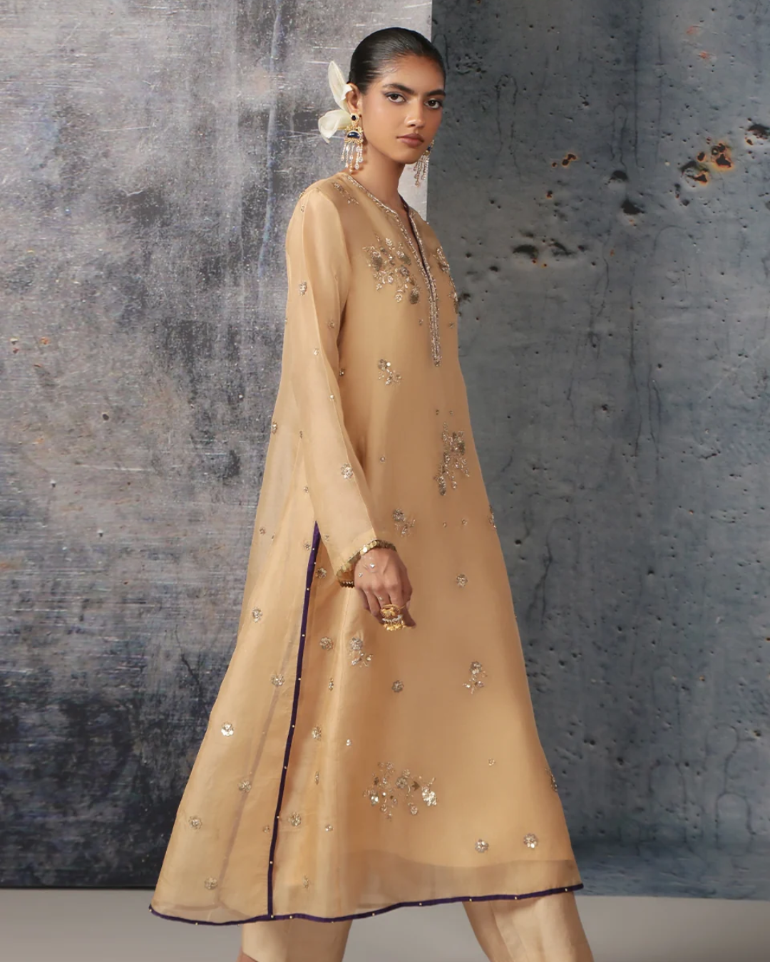 Niti Bothra - Zar-Rang Ivory Phool Kurta Set