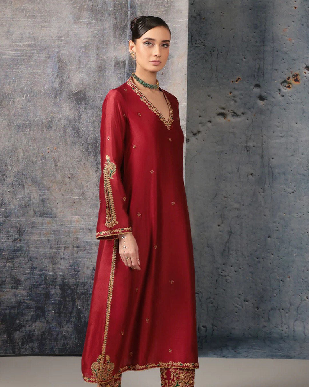 Niti Bothra - Mehrang Maroon Applique Kurta Set