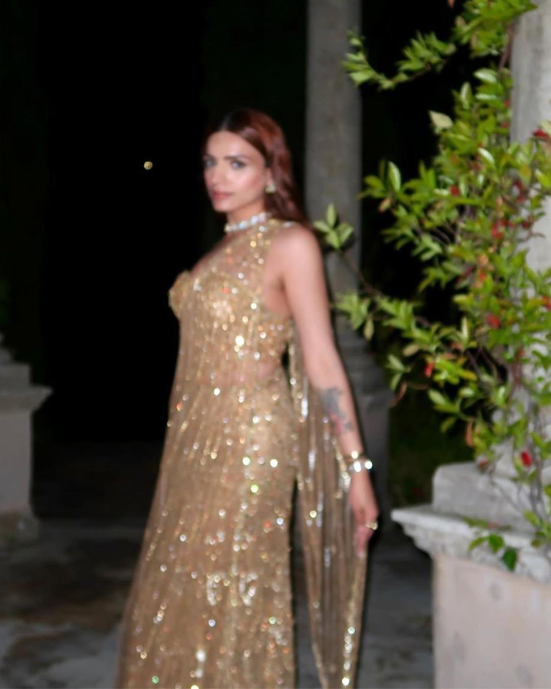 Isa by Dolly Wahal - Gold Corset Saree From Fiza