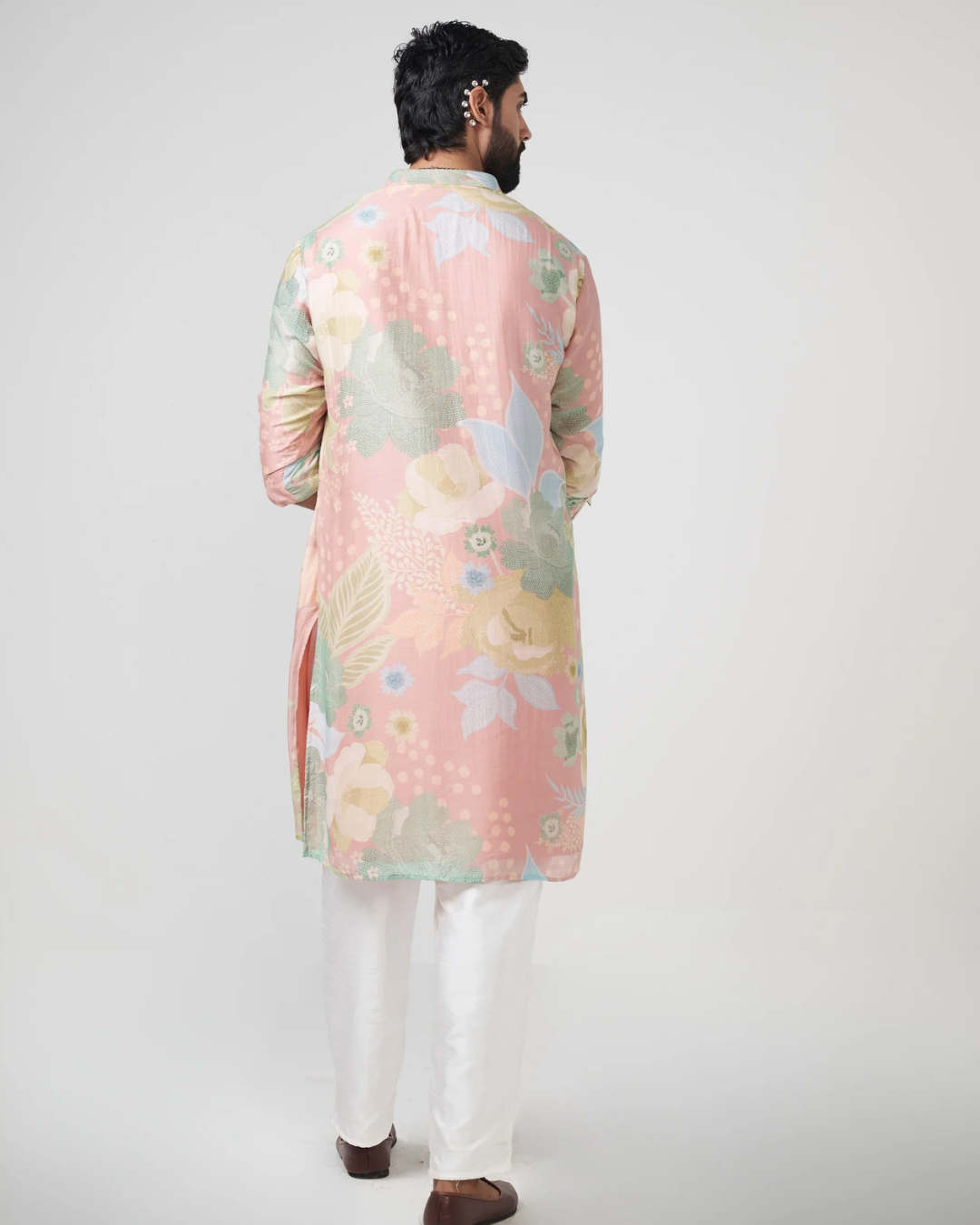 Rishi and Vibhuti - Misty Rose Kurta Set From Gulon Ke Rang