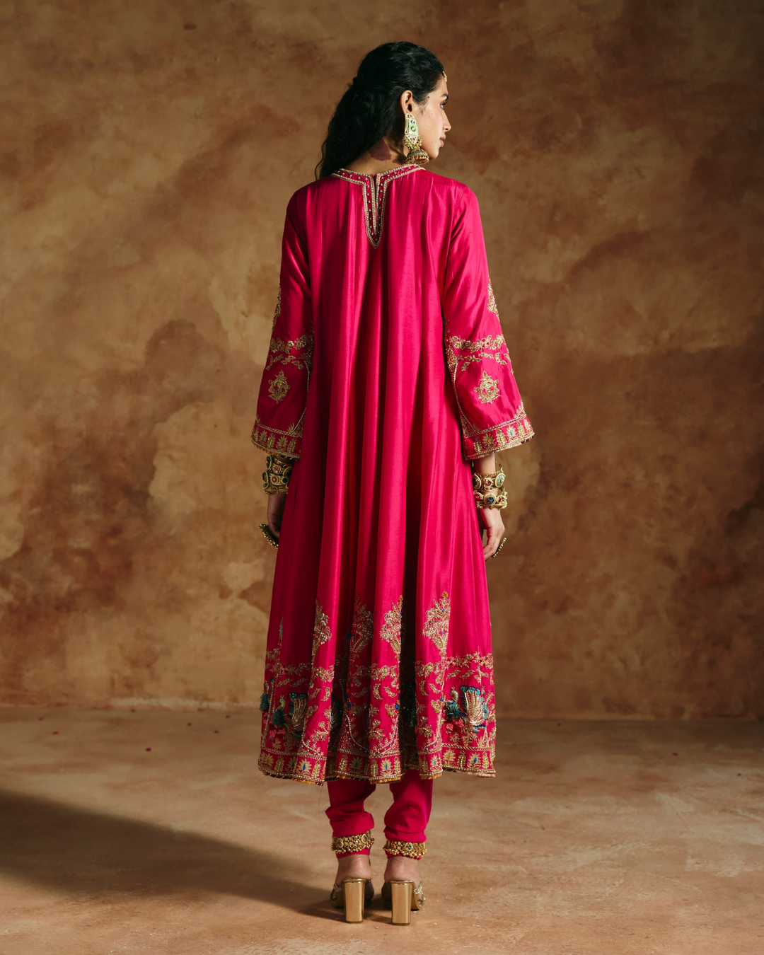 Aman Takyar - Fuchsia Pink Kurta Set From Today's Sindh
