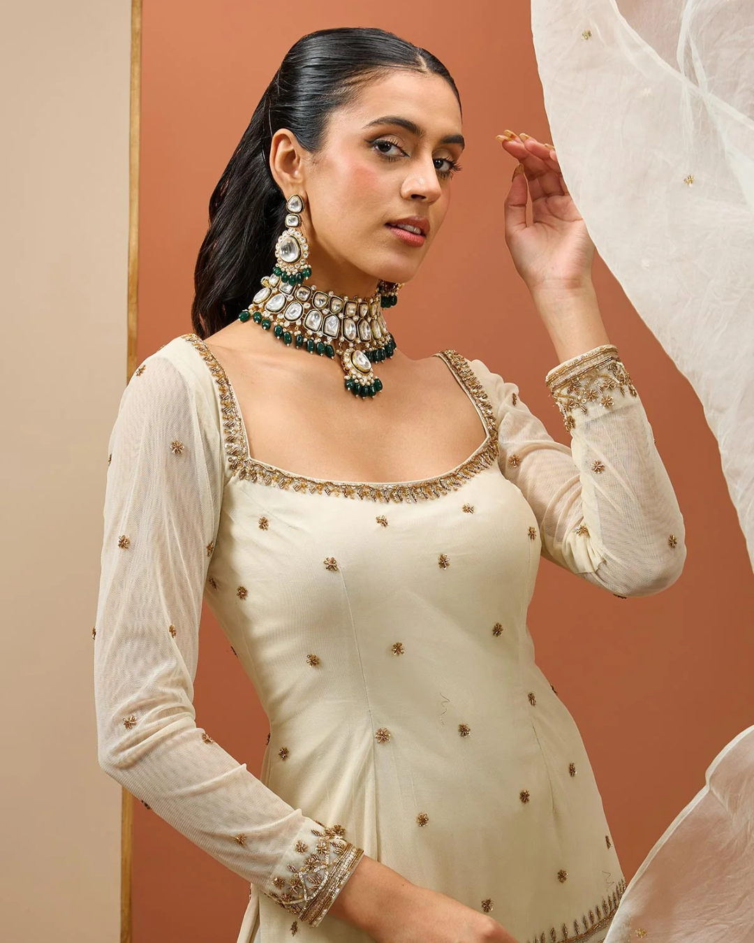 Esha Koul - Offwhite Kurta Set From Noor