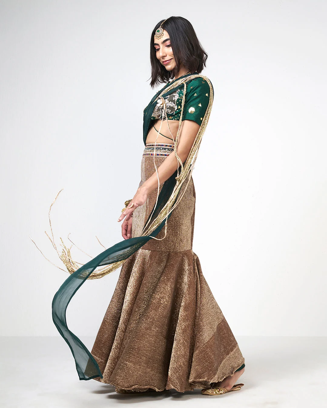 Rishi and Vibhuti - Drape Dramz Set From Gulon Ke Rang