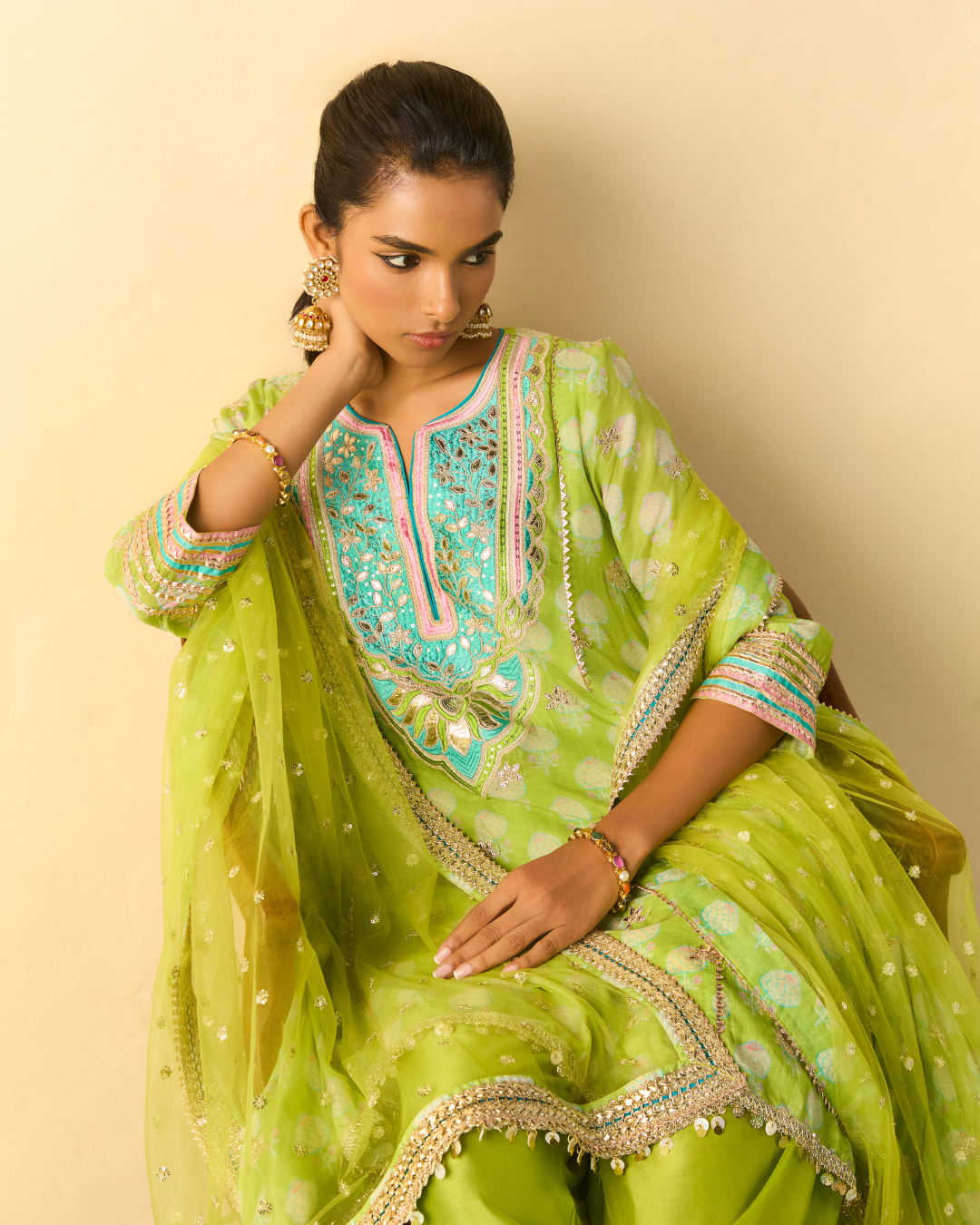 Gopi Vaid - Anvi Farshi Set From Chaar Bagh