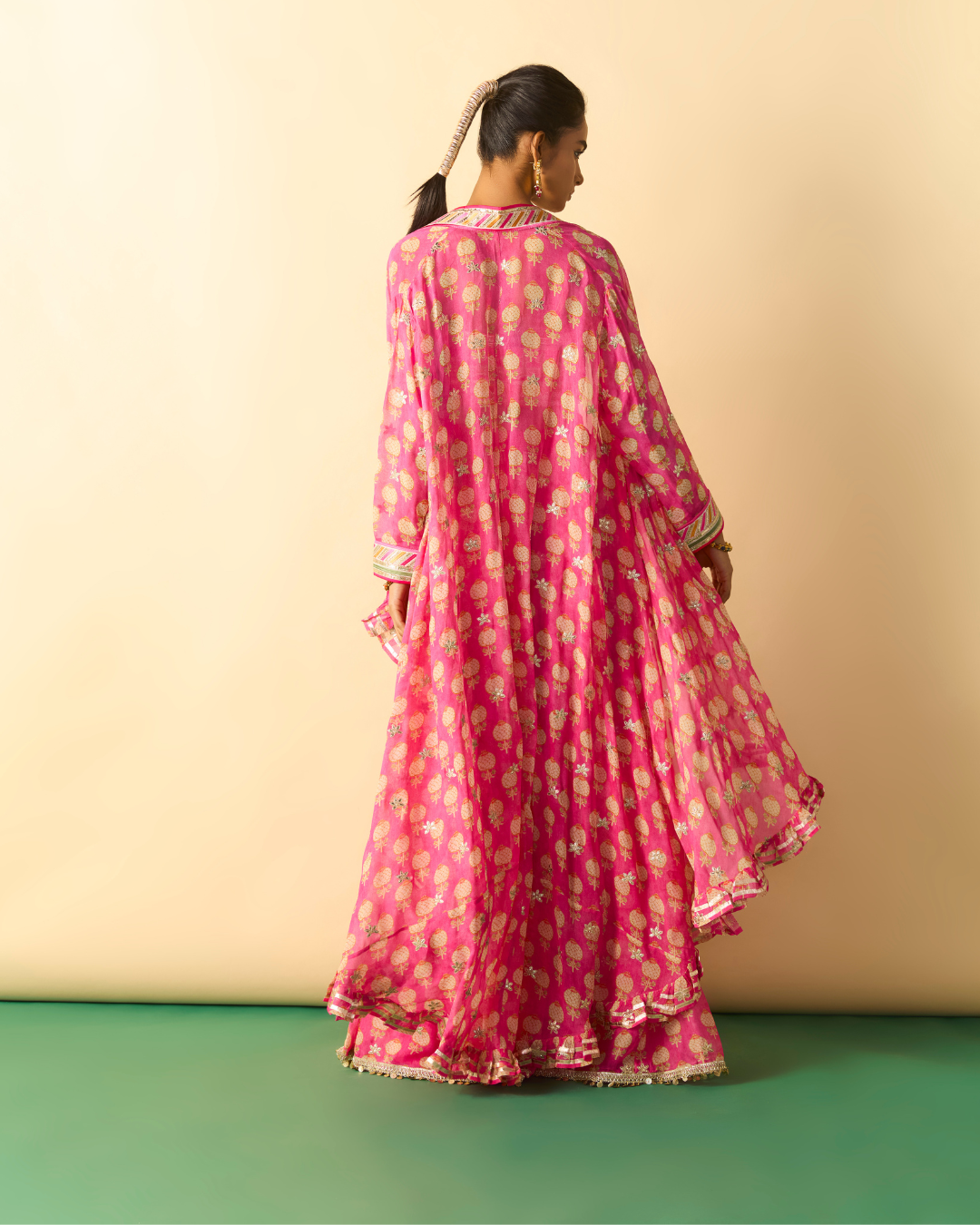 Gopi Vaid - Dharika Cape Set From Chaar Bagh