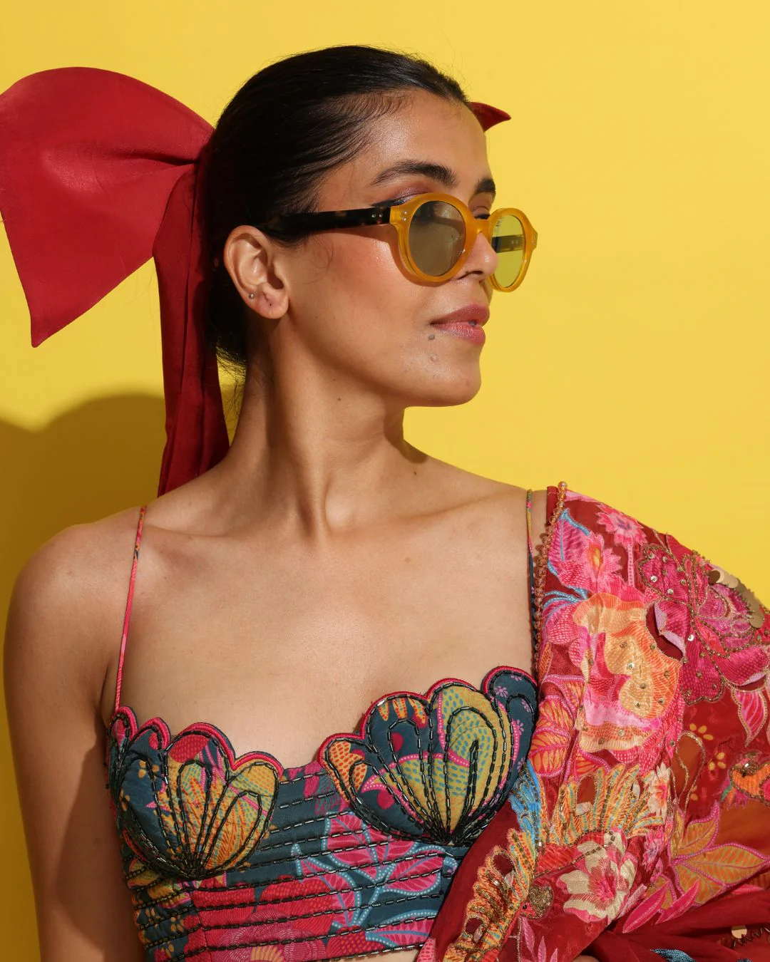 Rishi and Vibhuti - Chakachak saree From Tamasha