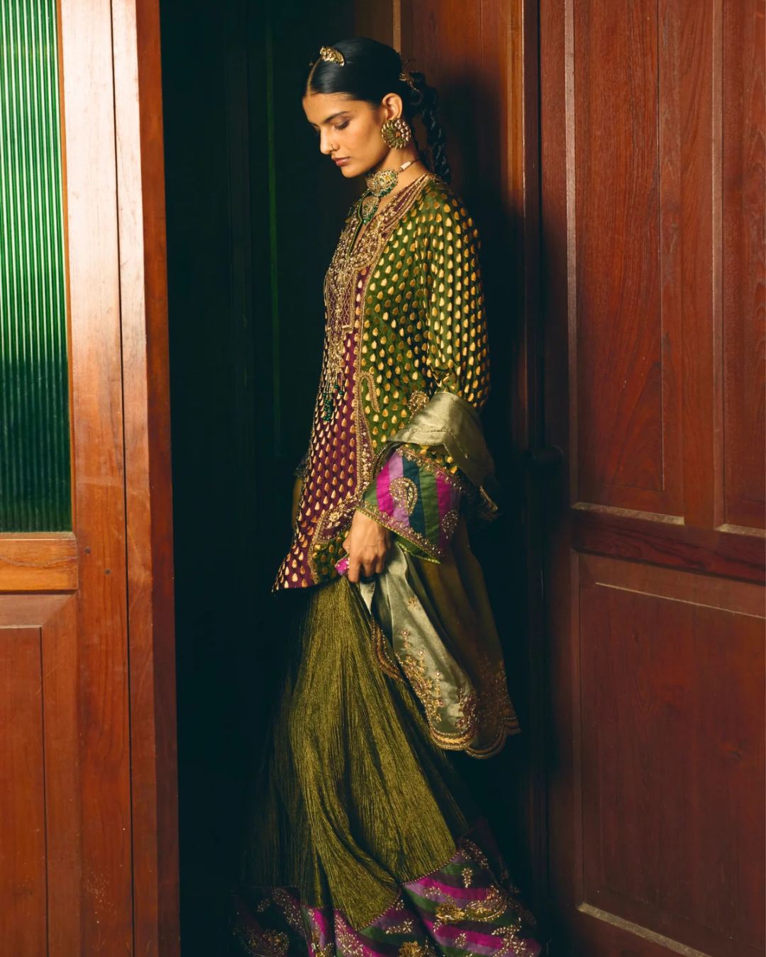 Aditi Gupta - Harini Straight Kurta Set From Chitrakatha