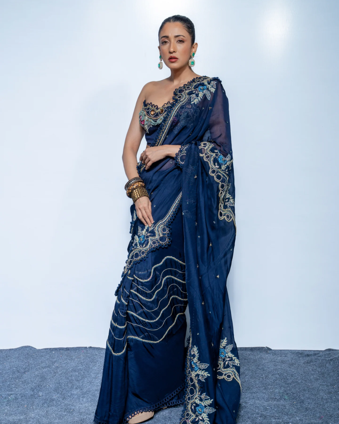 Rishi and Vibhuti - Kiara Corset Saree From Rock & Roll