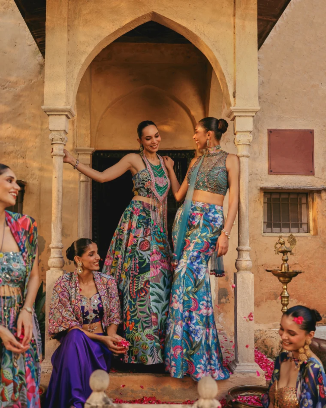 Label Moni K - Ameera Drape Set From Naqsh