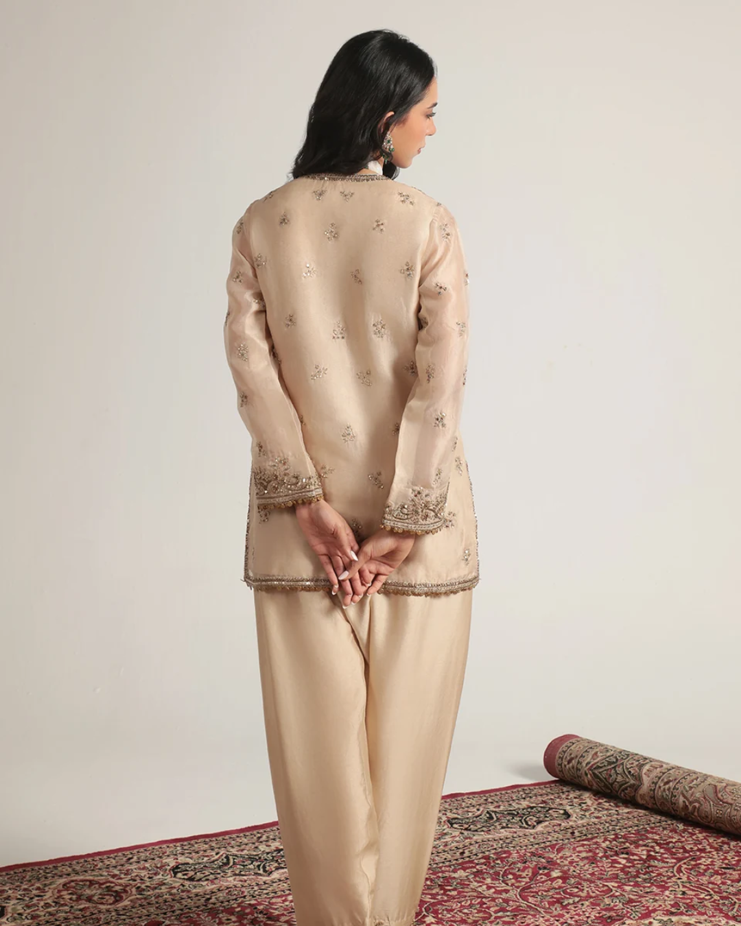 Niti Bothra - Zar-Rang Short Farshi Kurta Set