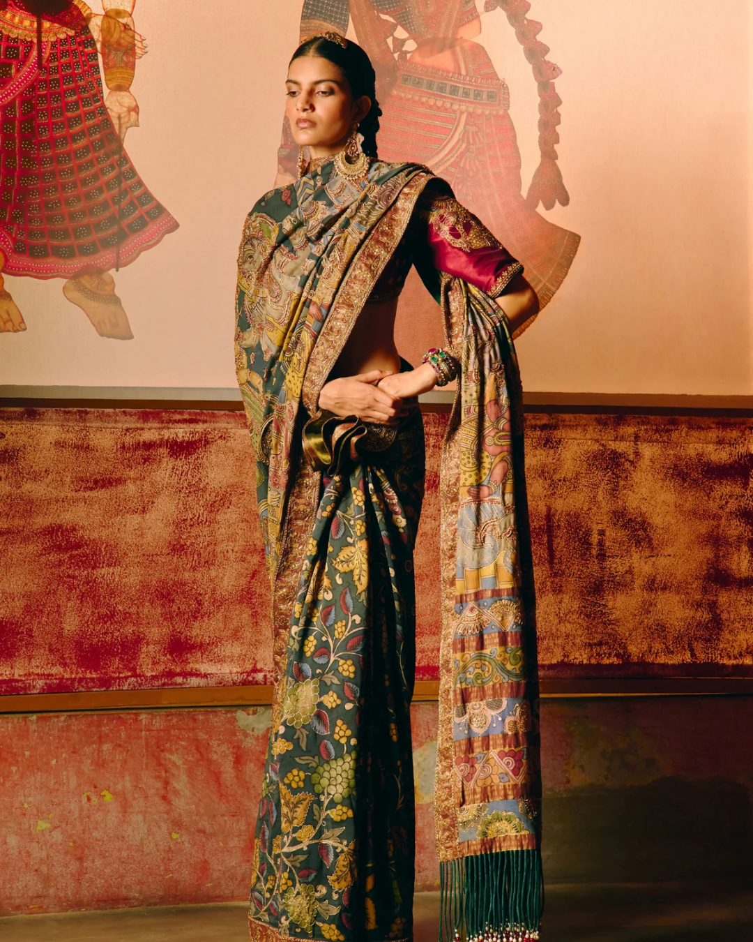 Aditi Gupta - Kalyanam Dark Blue Saree With Red Blouse From Chitrakatha