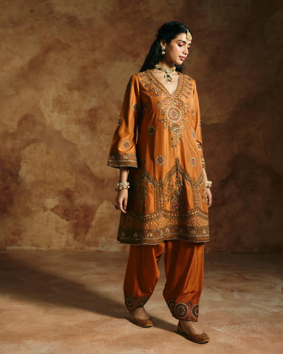 Aman Takyar - Brick Rust Kurta Set From Today's Sindh