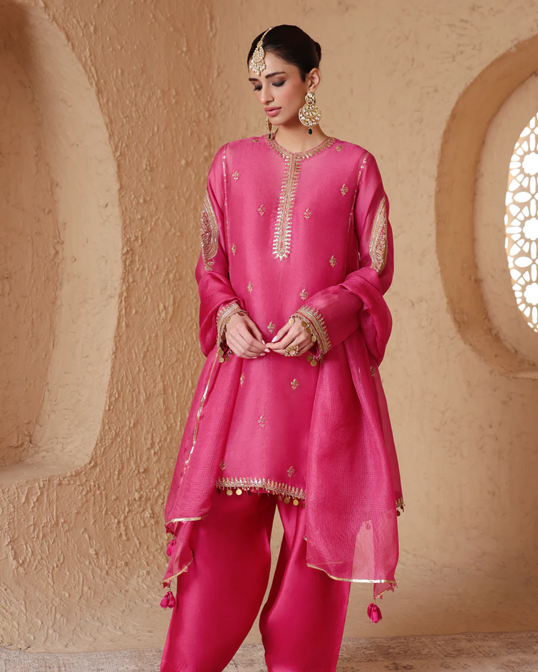 Niti Bothra - Mehrang Pink Short Pheran Kurta Set