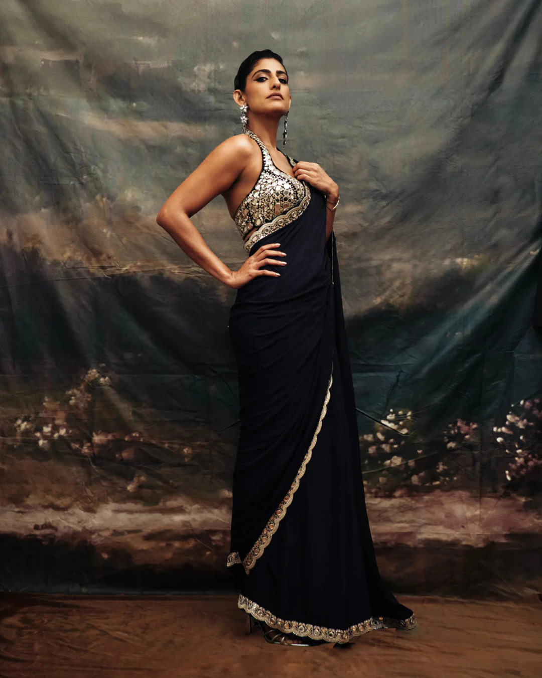 Gopi Vaid - Kubbra Sait Saree From Jhilmil