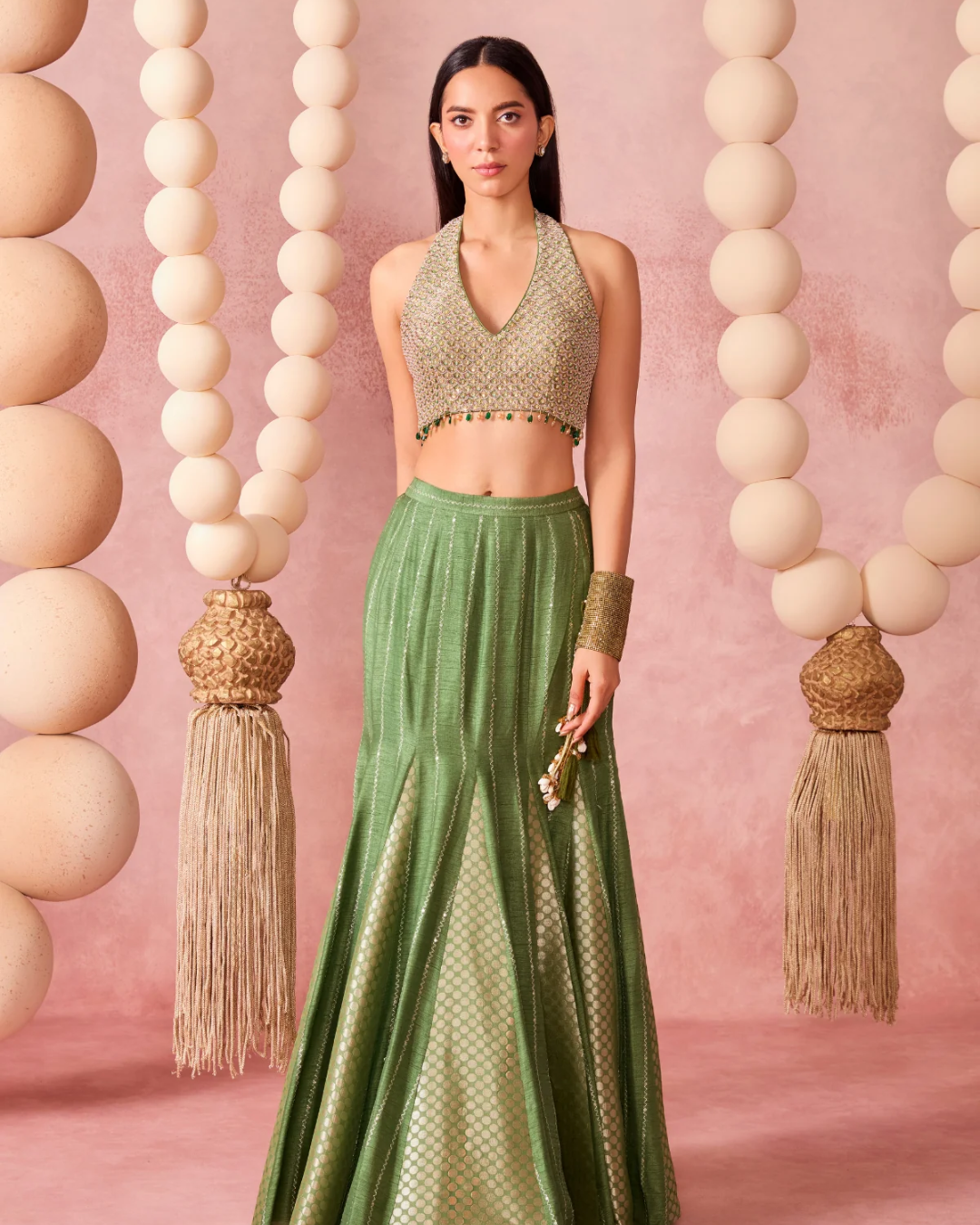 Chamee & Palak - Masakali Lehenga From Jhoom