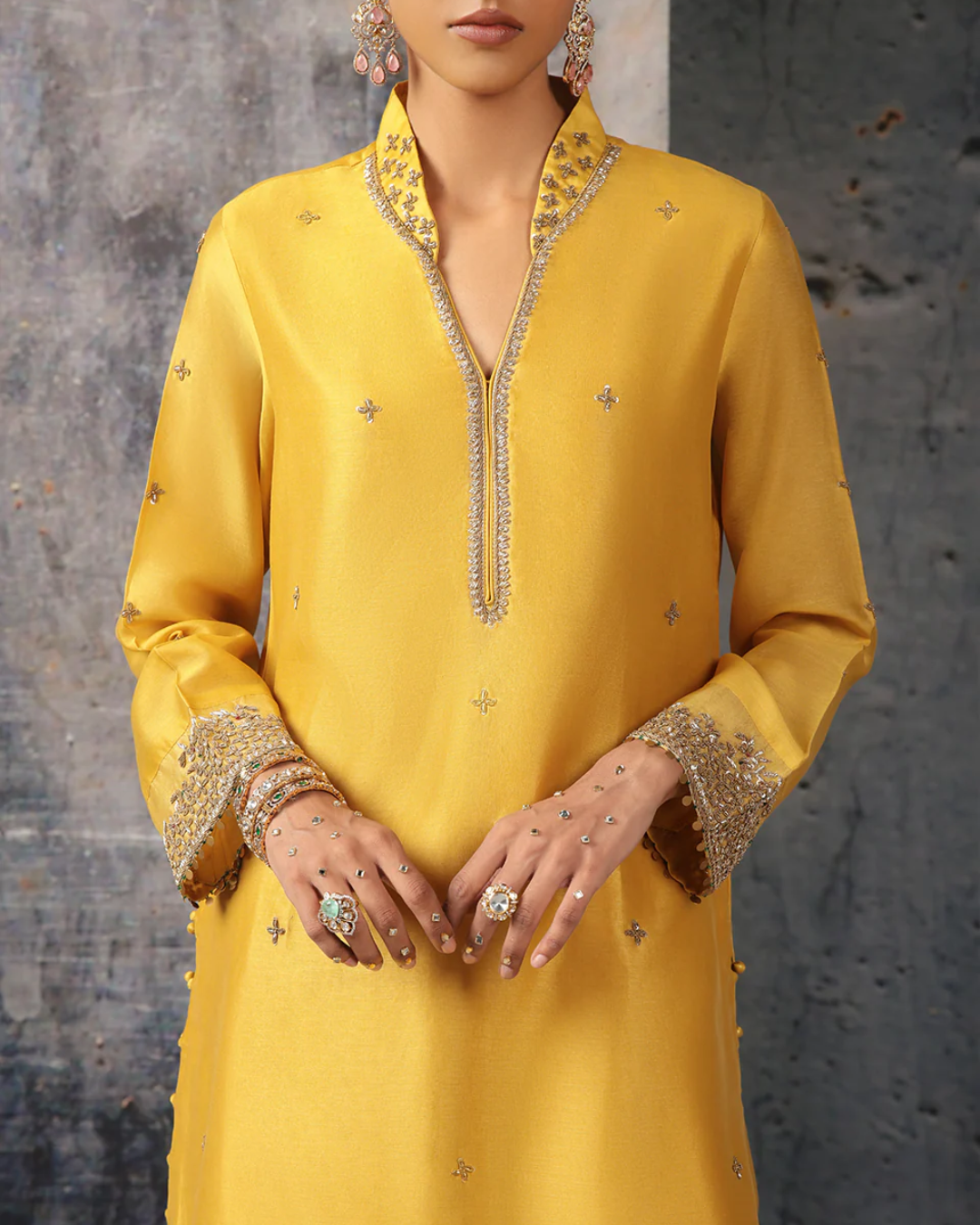 Niti Bothra - Mehrang Yellow Short Buti Kurta Set