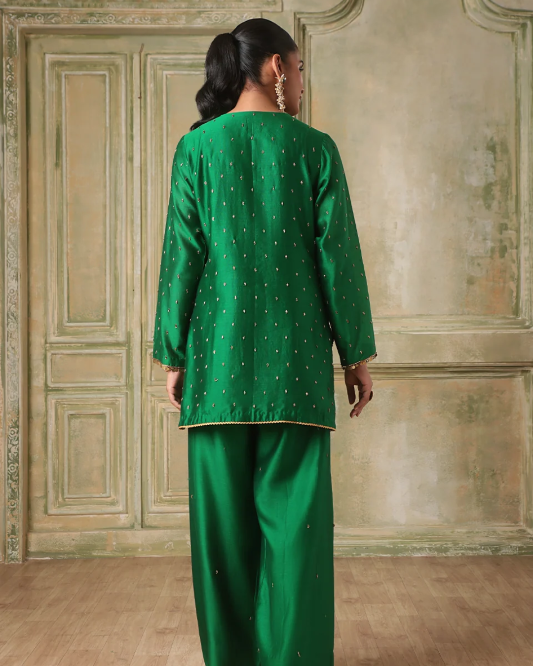 Niti Bothra - Zar-Rang Green Short Buti Kurta Set