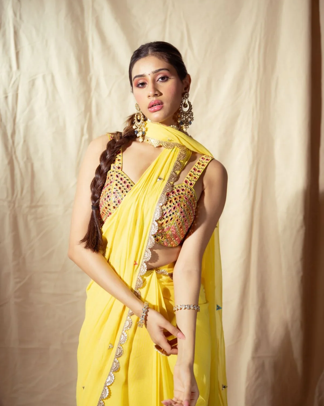 Anisha Shetty - Yellow Prestitched Saree From Rangin