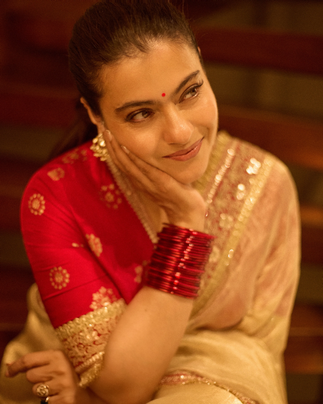 Gopi Vaid - Kajol in Farida Saree Set From Nizaam