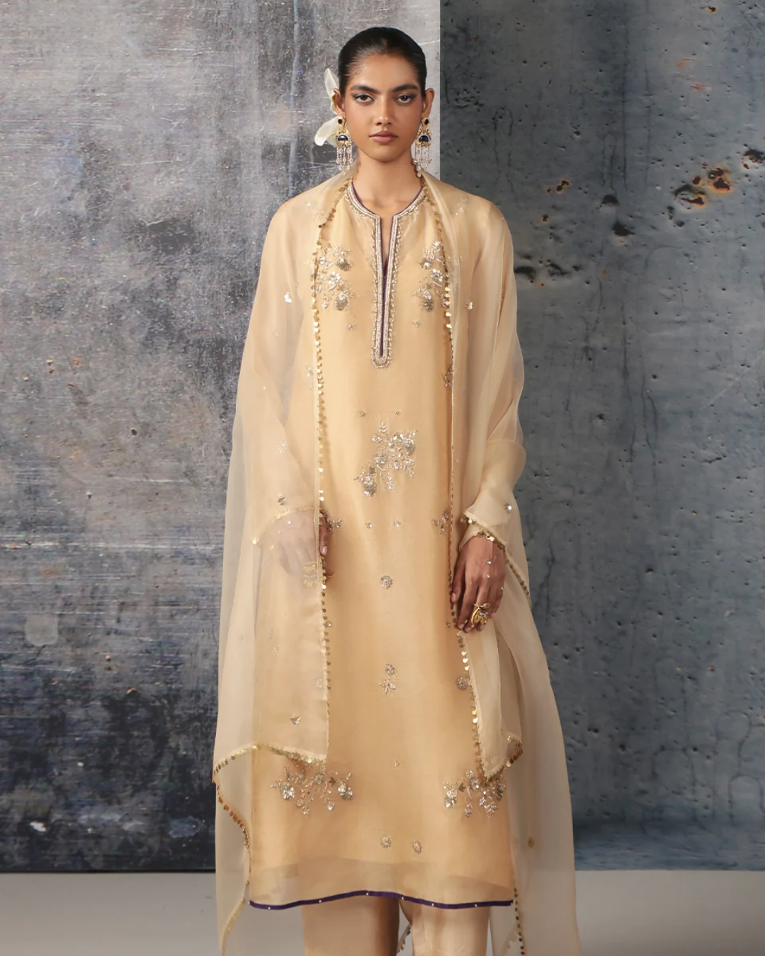 Niti Bothra - Zar-Rang Ivory Phool Kurta Set