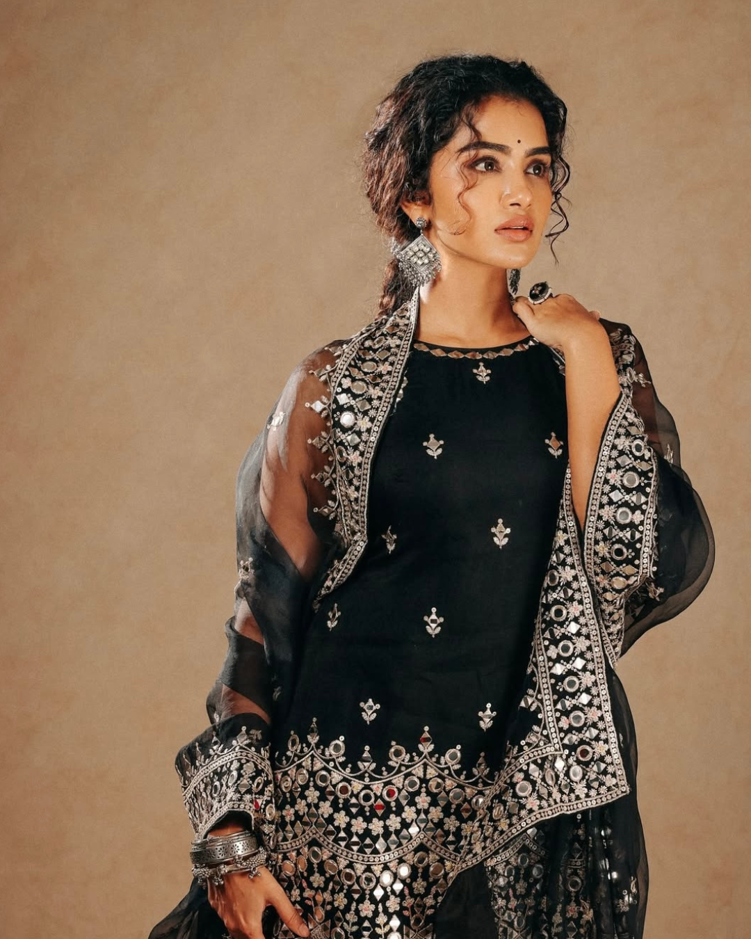 Gopi Vaid - Anupama Parameswaran in Yukta Sharara Set From Jhilmil