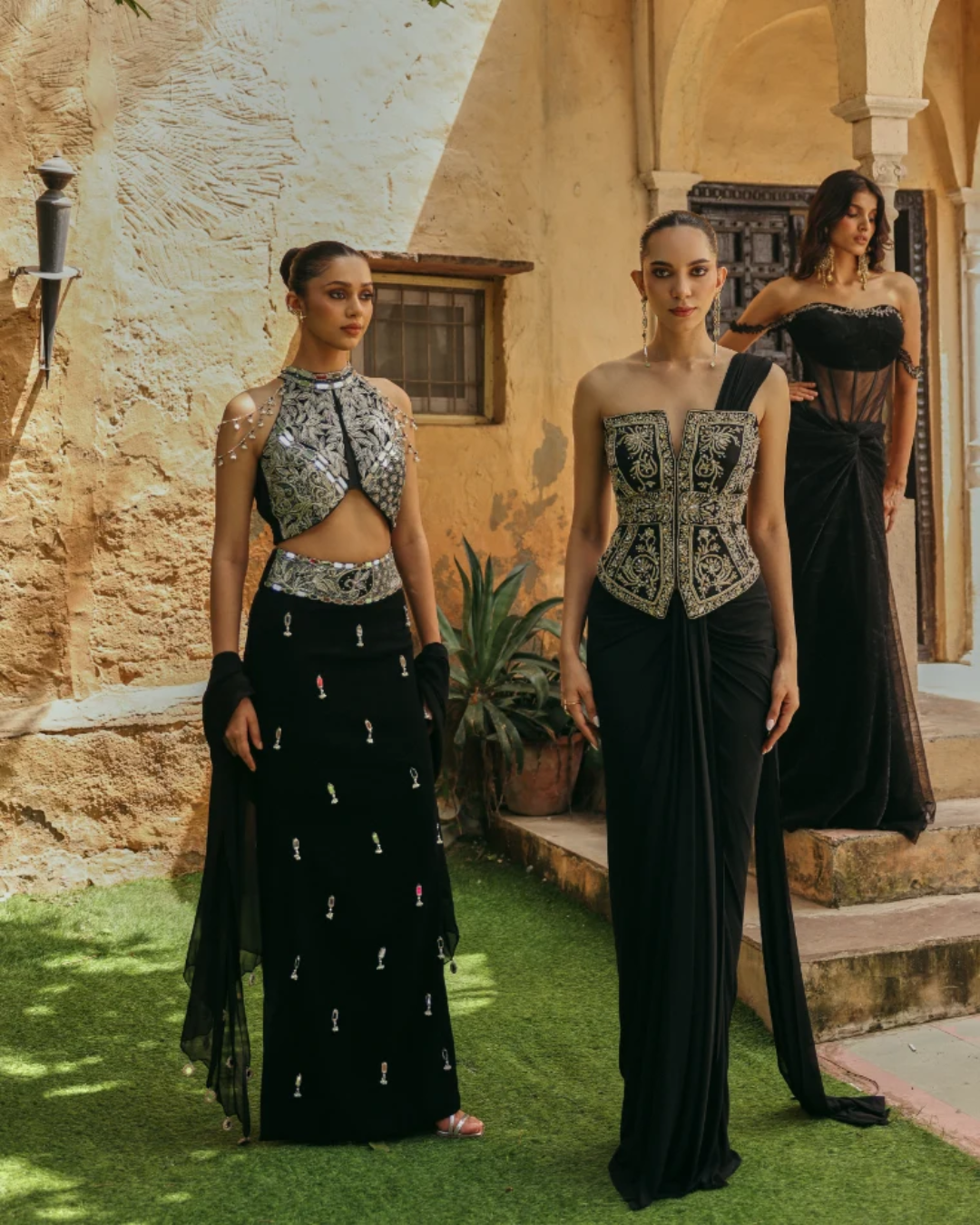 Label Moni K - Blackjack Skirt Set From Naqsh