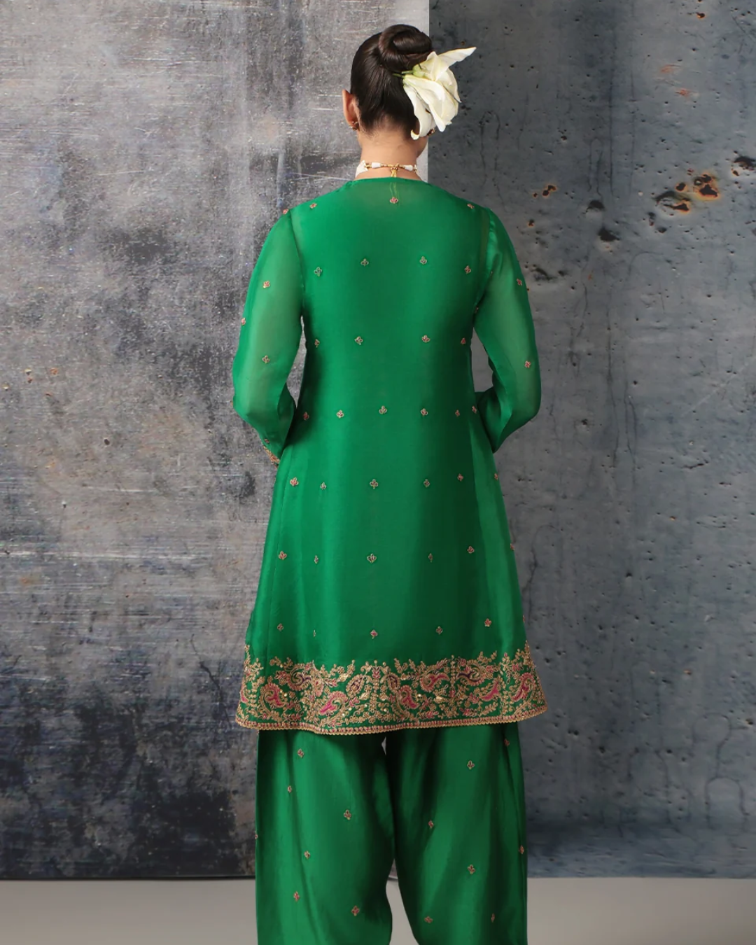 Niti Bothra - Zar-Rang Green Short Pheran Kurta Set