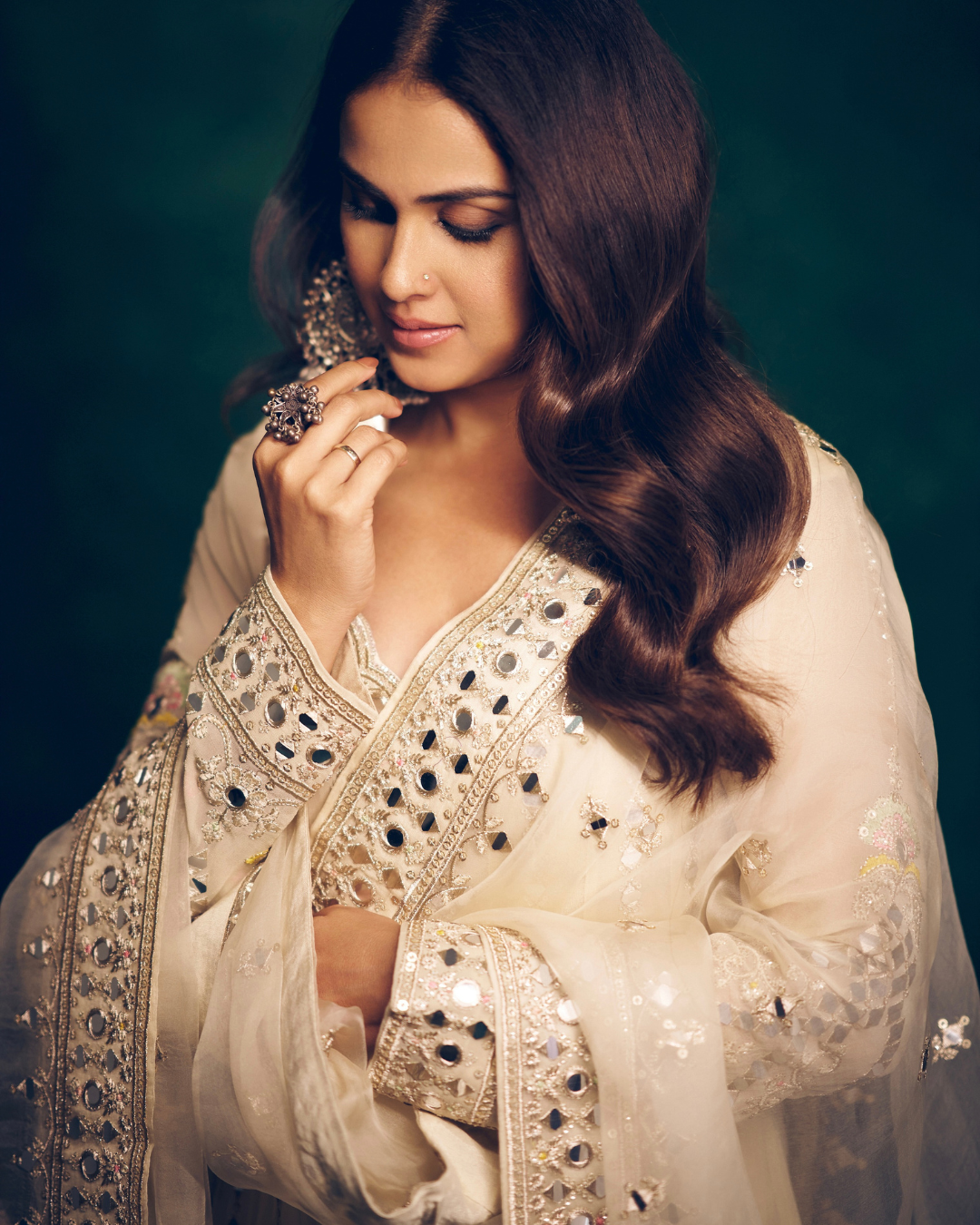 Gopi Vaid - Genelia in Cheshtha Anarkali Set From Jhilmil