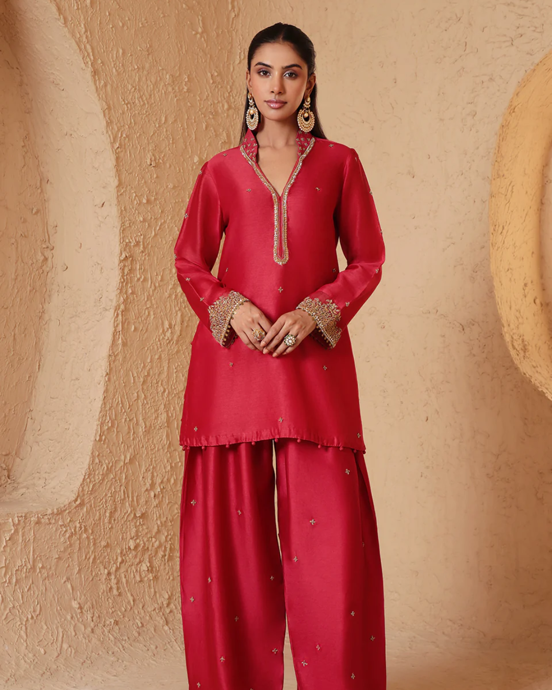 Niti Bothra - Mehrang Red Short Buti Kurta Set