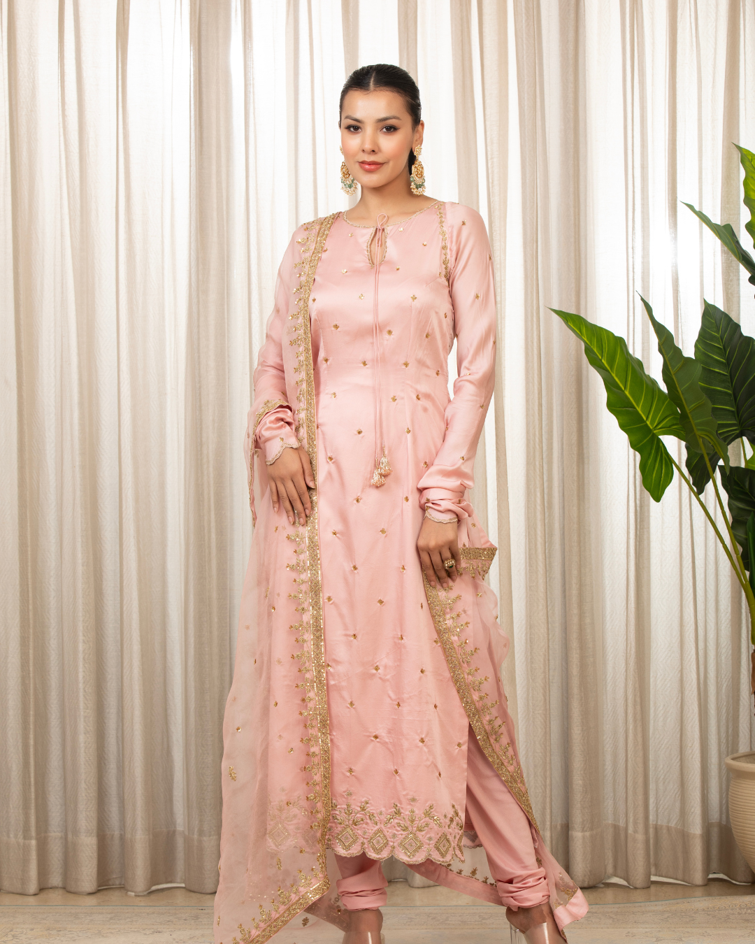 Esha Koul - Sonam Pink Kurta Set