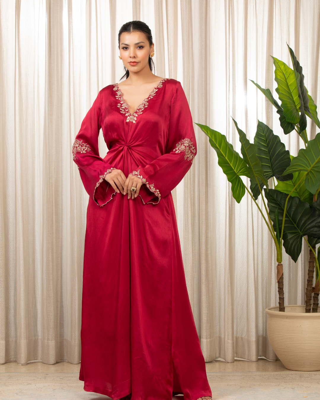 Esha Koul - Riddhi Kaftan Set