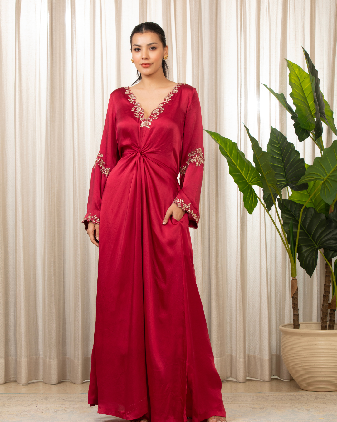 Esha Koul - Riddhi Kaftan Set