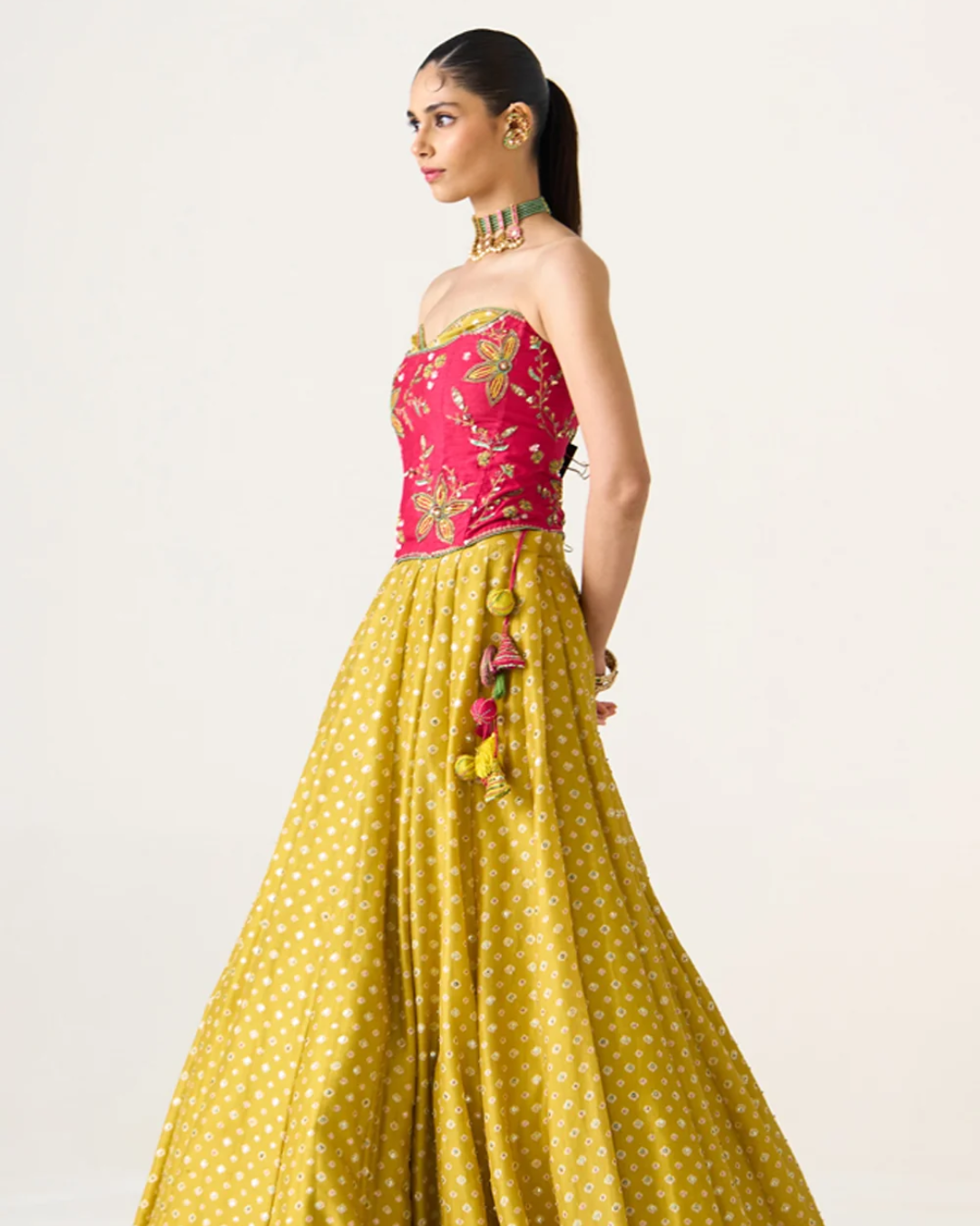 Prevasu - Yellow Printed Corset Set From Gulabo