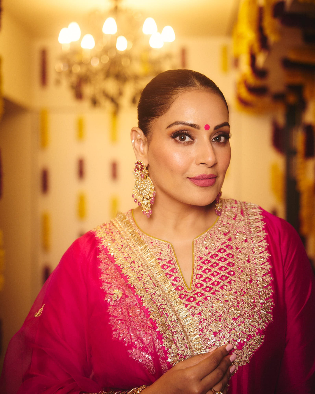 Gopi Vaid - Bipasha Basu in Shahida Sharara Set From Nizaam