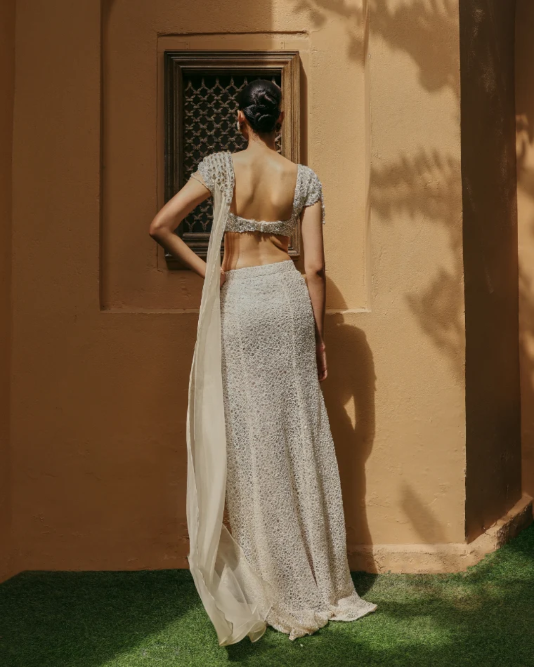 Label Moni K - Elara From Naqsh