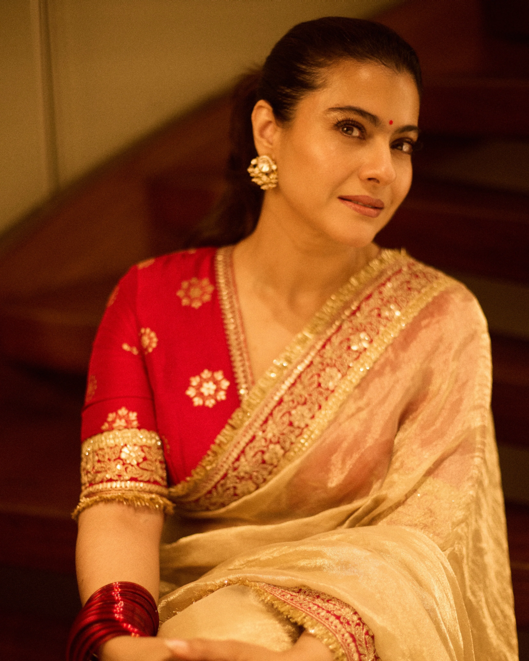 Gopi Vaid - Kajol in Farida Saree Set From Nizaam