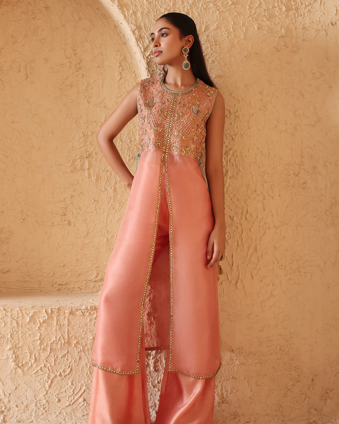 Niti Bothra - Mehrang Peach Tie-up Sleeveless Kurta Set