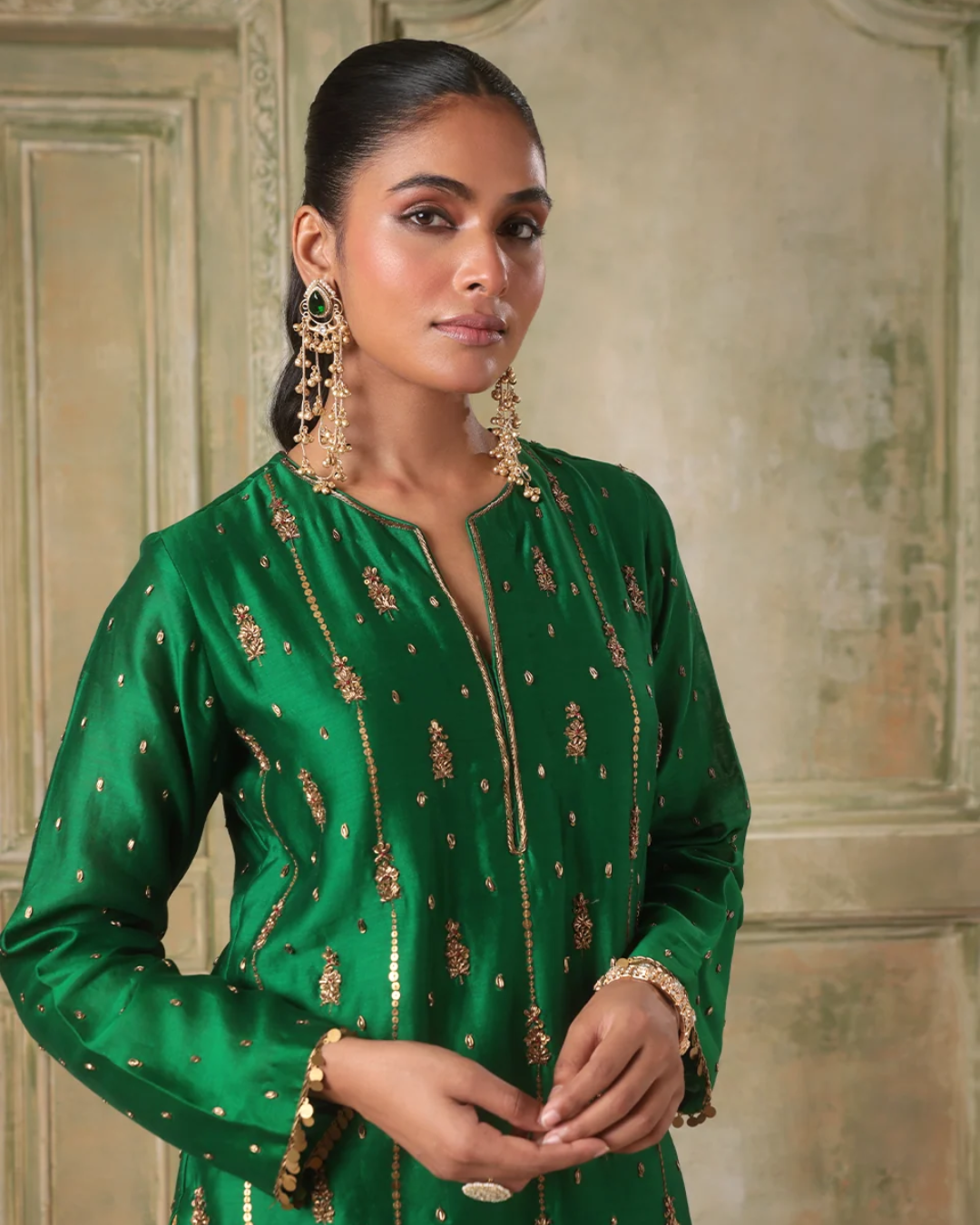 Niti Bothra - Zar-Rang Green Short Buti Kurta Set