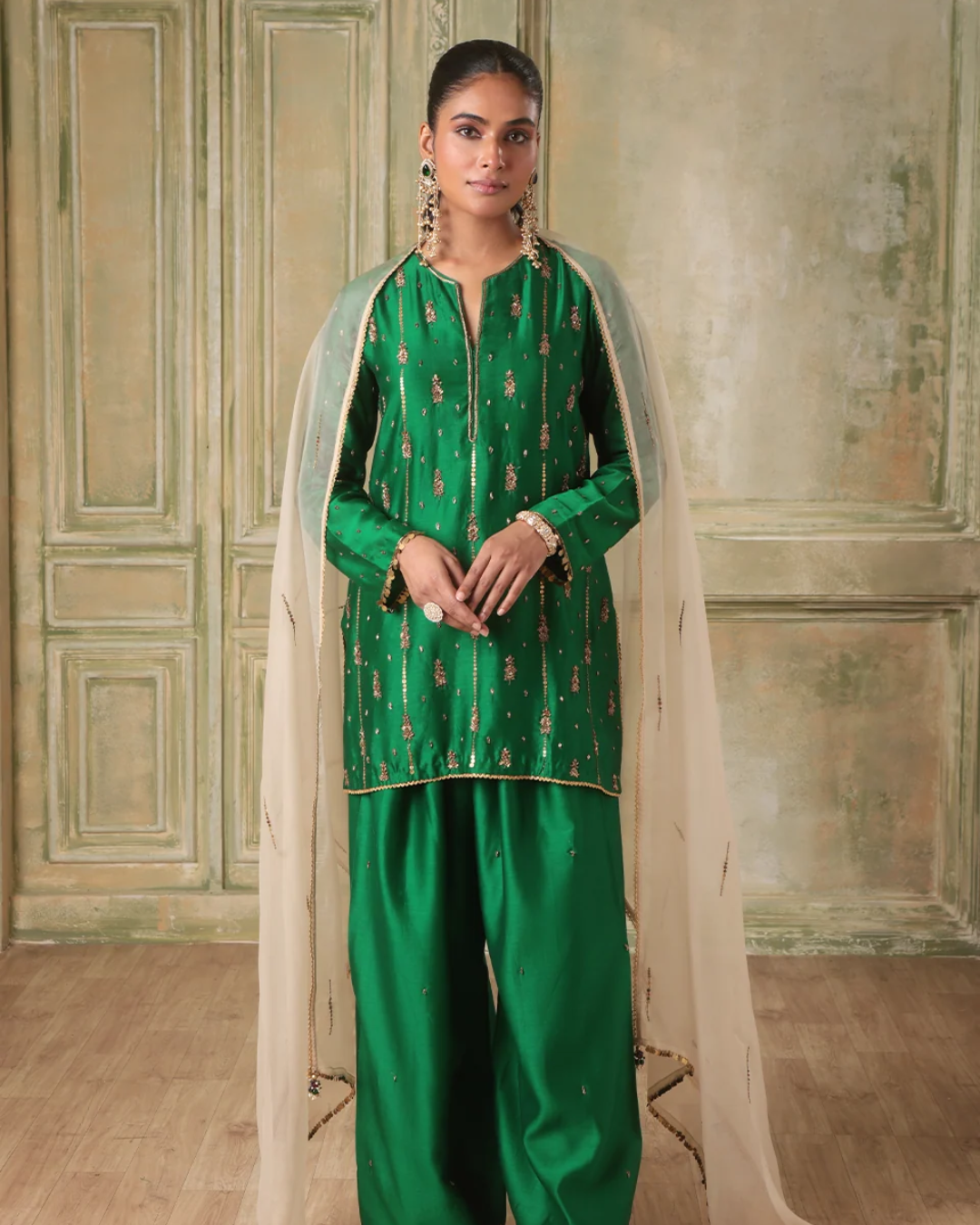 Niti Bothra - Zar-Rang Green Short Buti Kurta Set