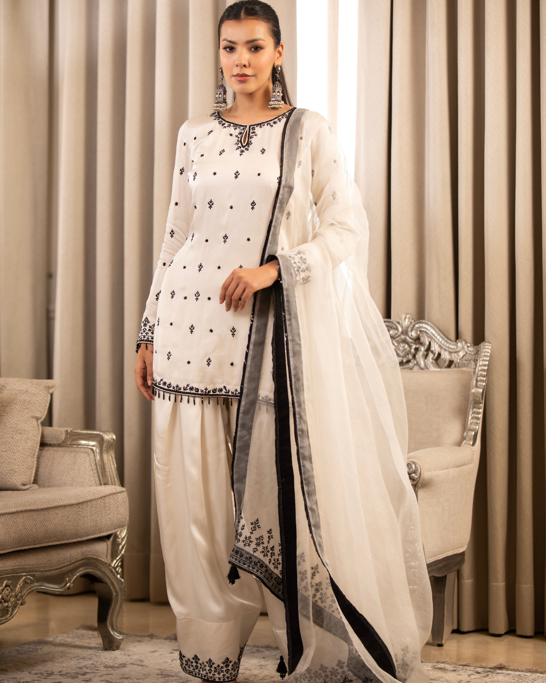 Esha Koul - Black On White Kurta Set